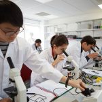 Students in Biology class at Abbey College Cambridge