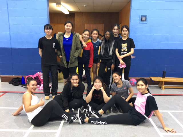 students of the netball team