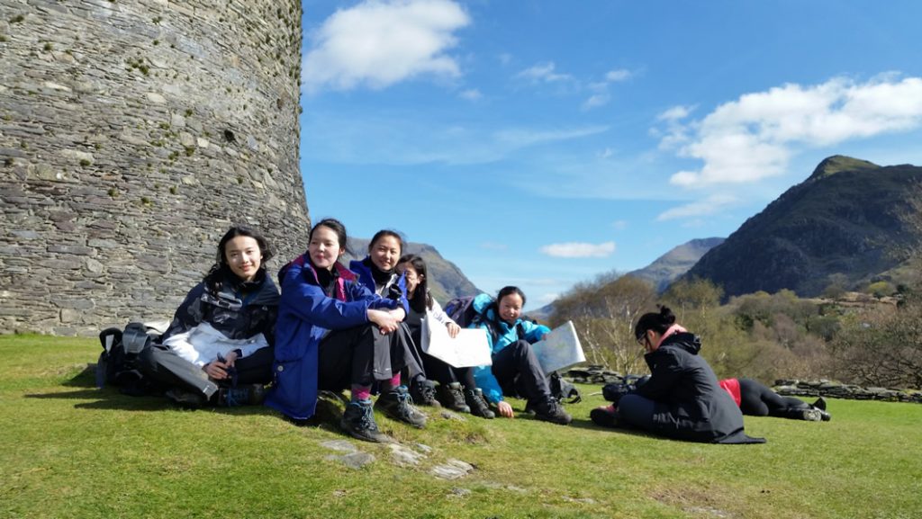 Abbey College Cambridge Duke of Edinburgh Snowdonia trip